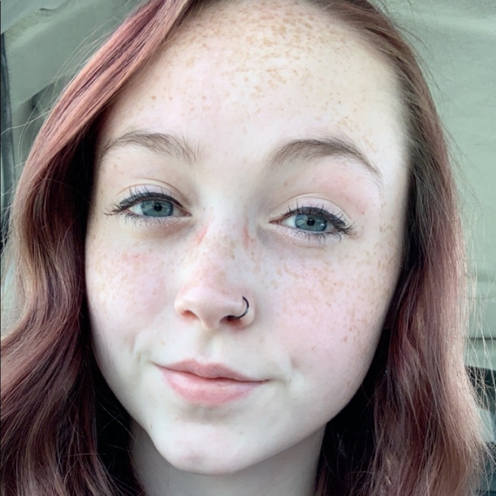 Meet your Posher, Kaitlinn